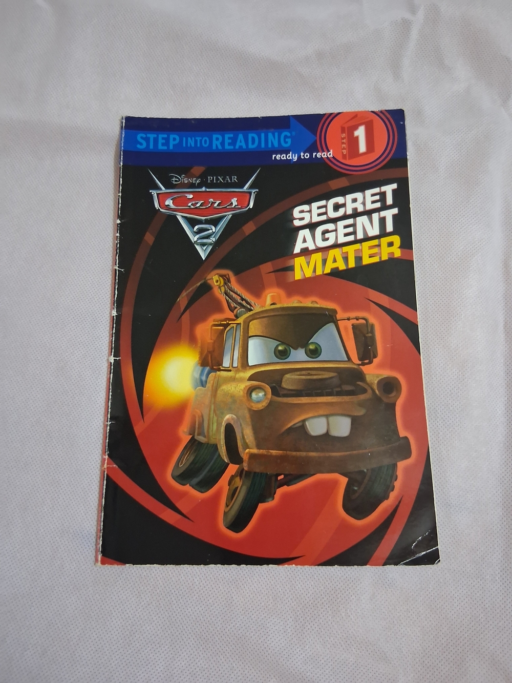 Disney Pixar Cars 2: Secret Agent Mater - Kids Reading Book (Brown)